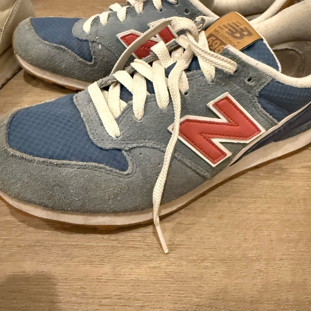 New Balance Cream and Pink Sneakers